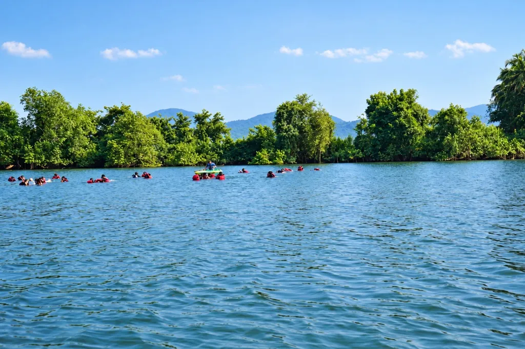 Camp Riveredge Paradise photo 7