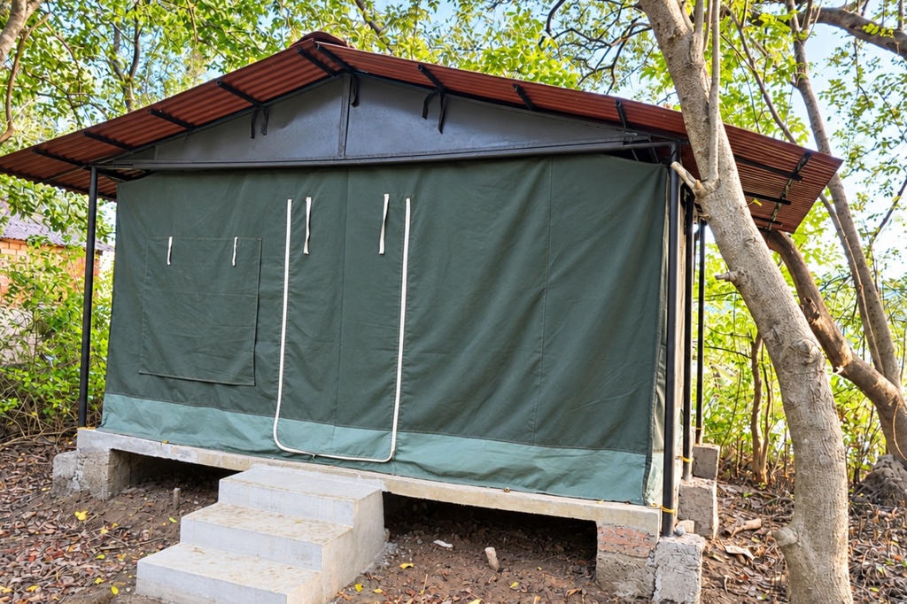 River Side Tents